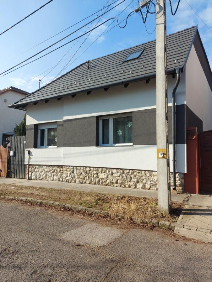 Appartement Regina Vendégház Miskolc Extérieur photo